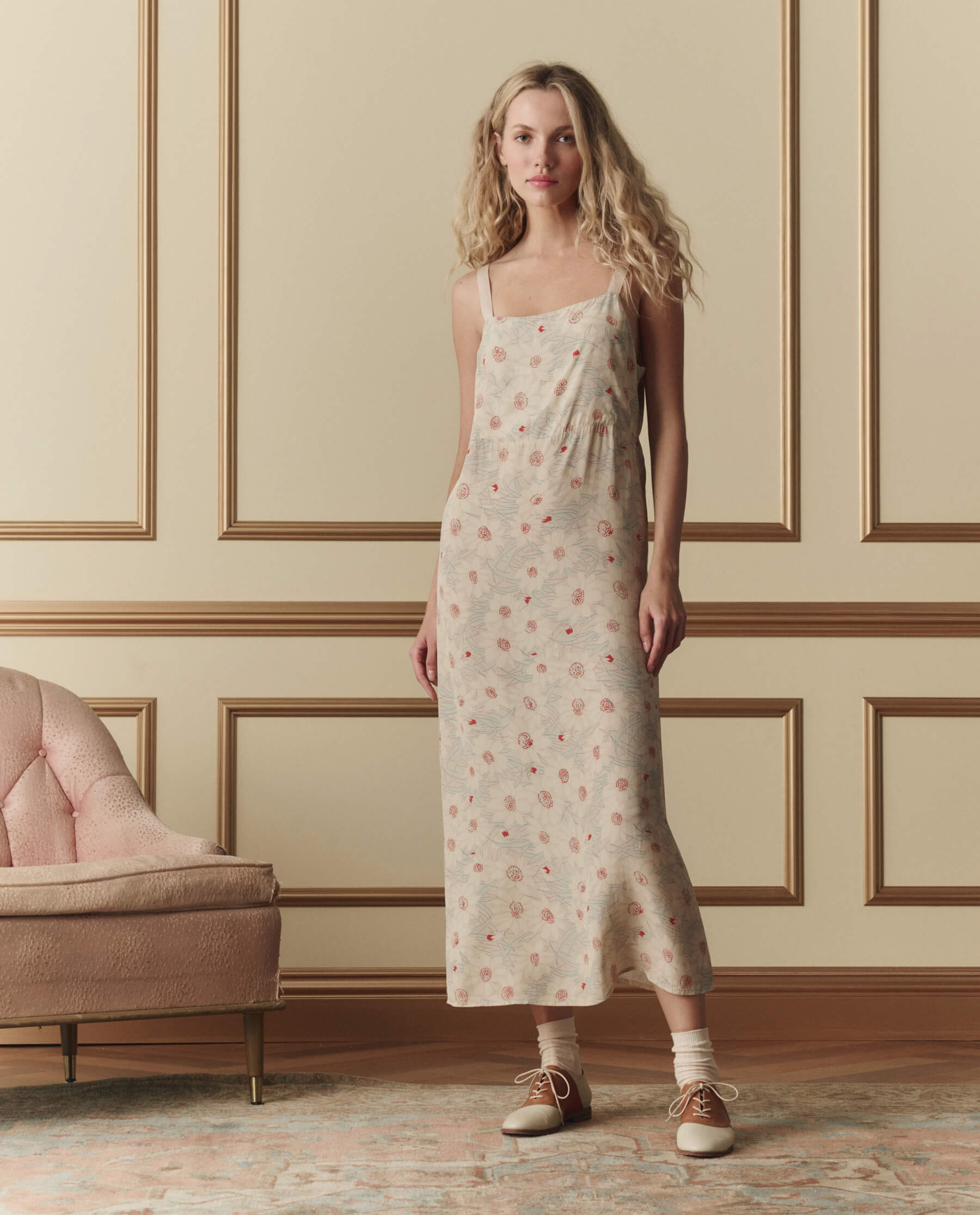 The GREAT. The Sunroom Slip Dress. -- Champagne Scattered Bloom Champagne Scattered Bloom / 1 / D1086076P The GREAT. The Sunroom Slip Dress. -- Champagne Scattered Bloom Champagne Scattered Bloom / 1 / D1086076P