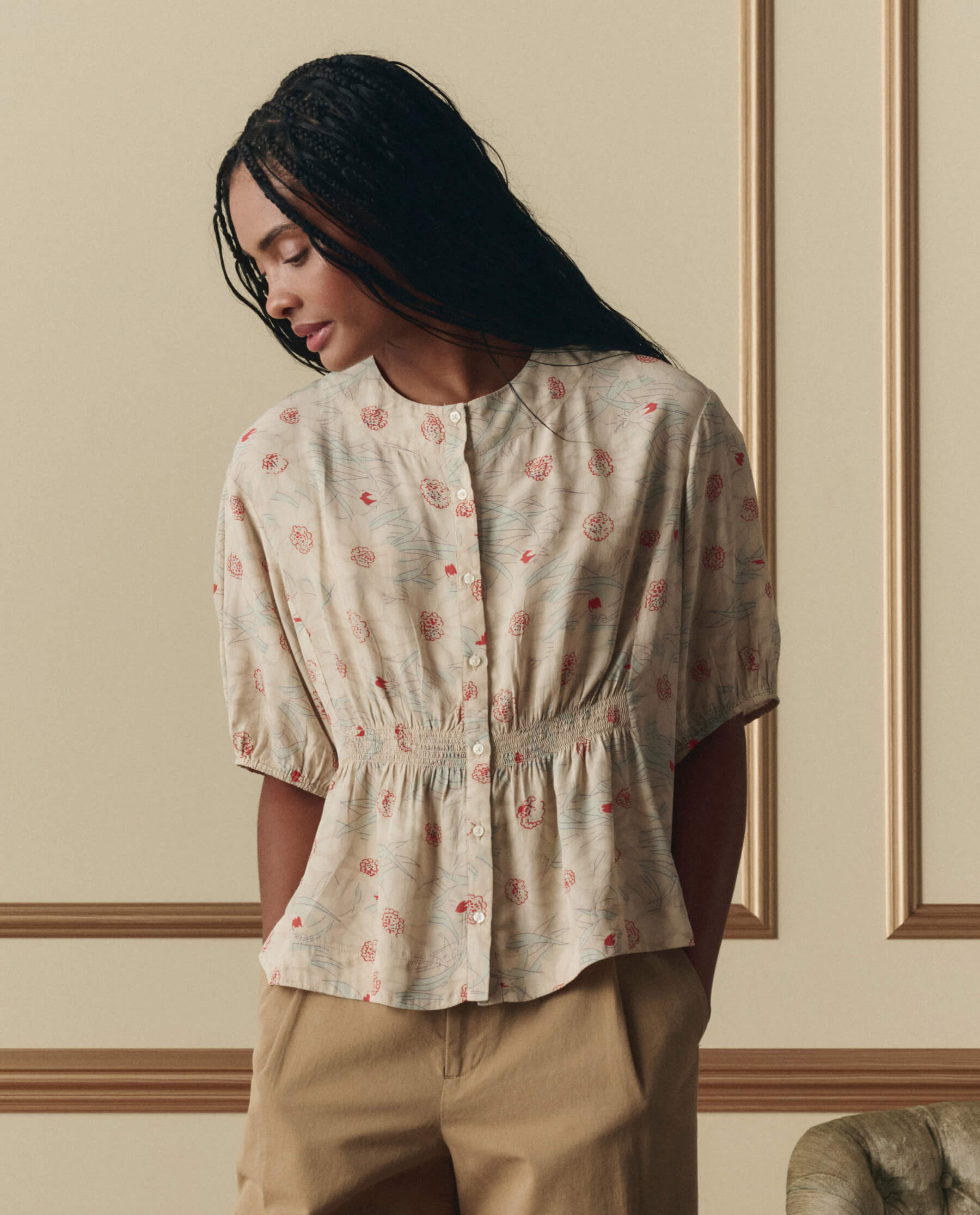 The Hayflower Top. -- Champagne Scattered Bloom – The Great.