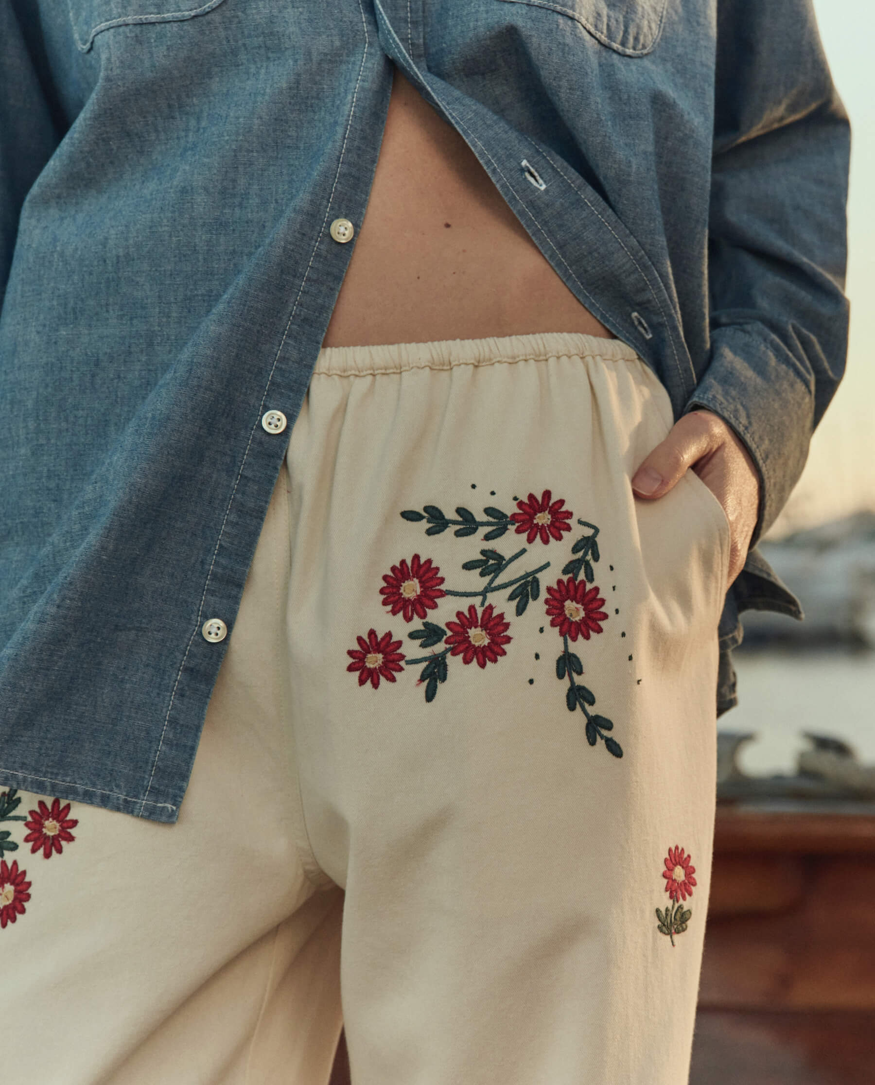 The Easy Pant. -- Natural With Field Floral Emb – The Great.