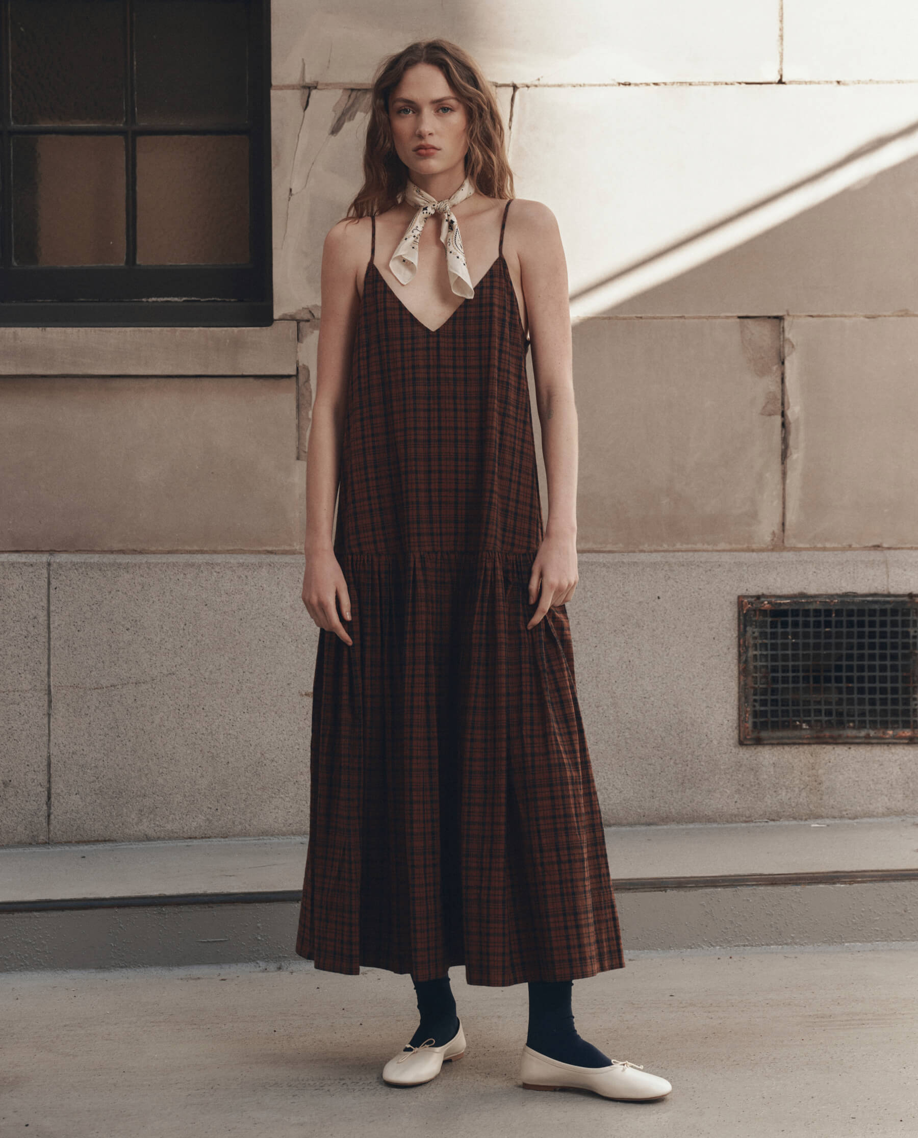 drop waist brown dress The GREAT. The in Woodcrest Plaid Woodcrest Plaid / 1 Ecom Style:ADAE211264 Maxi Dress Lularoe striped Sarah cardigan Size:6 US Women (3 UK/AU)