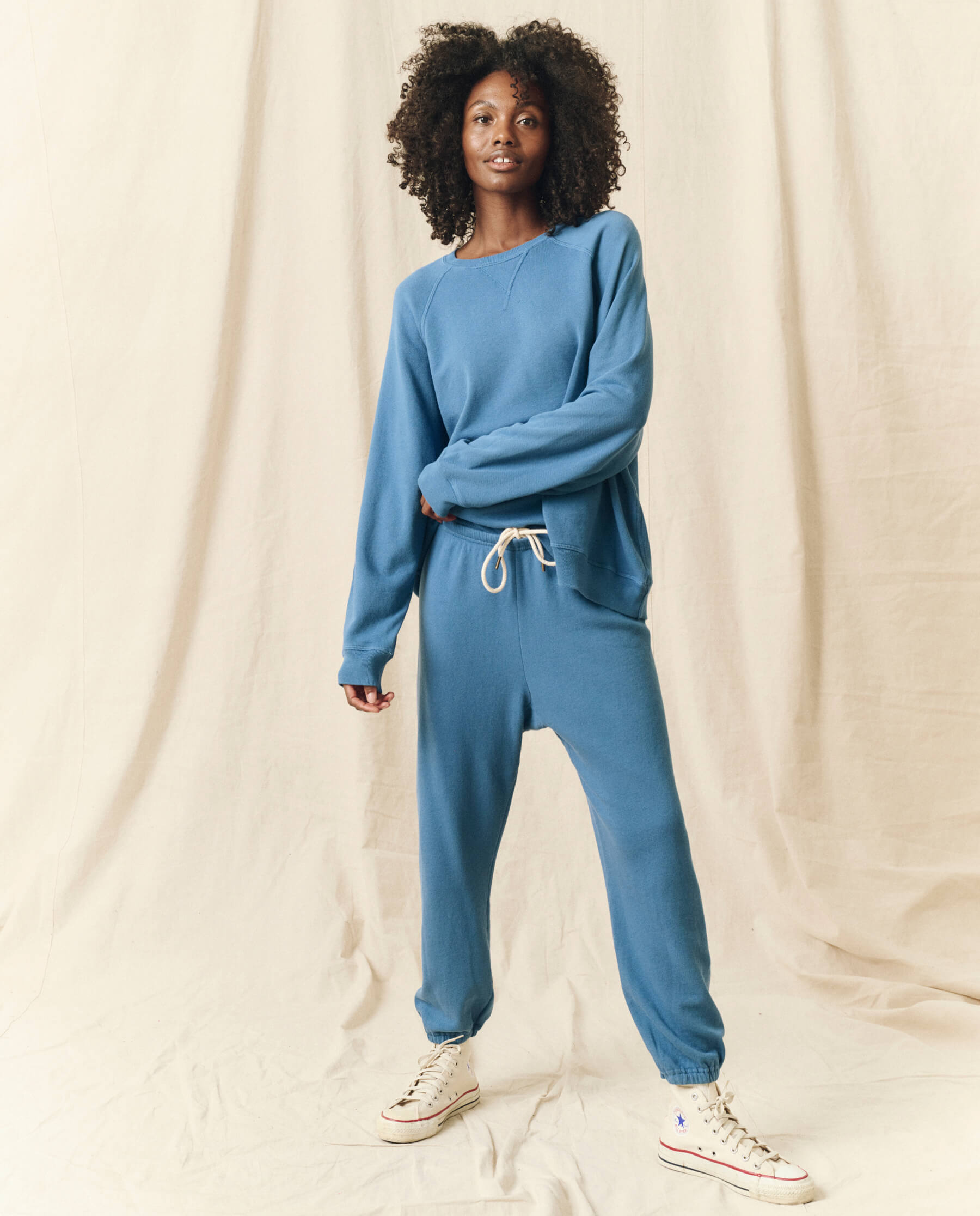 The Stadium Sweatpant. Solid -- Glacier Blue SWEATPANTS THE GREAT. HOL 23 KNITS