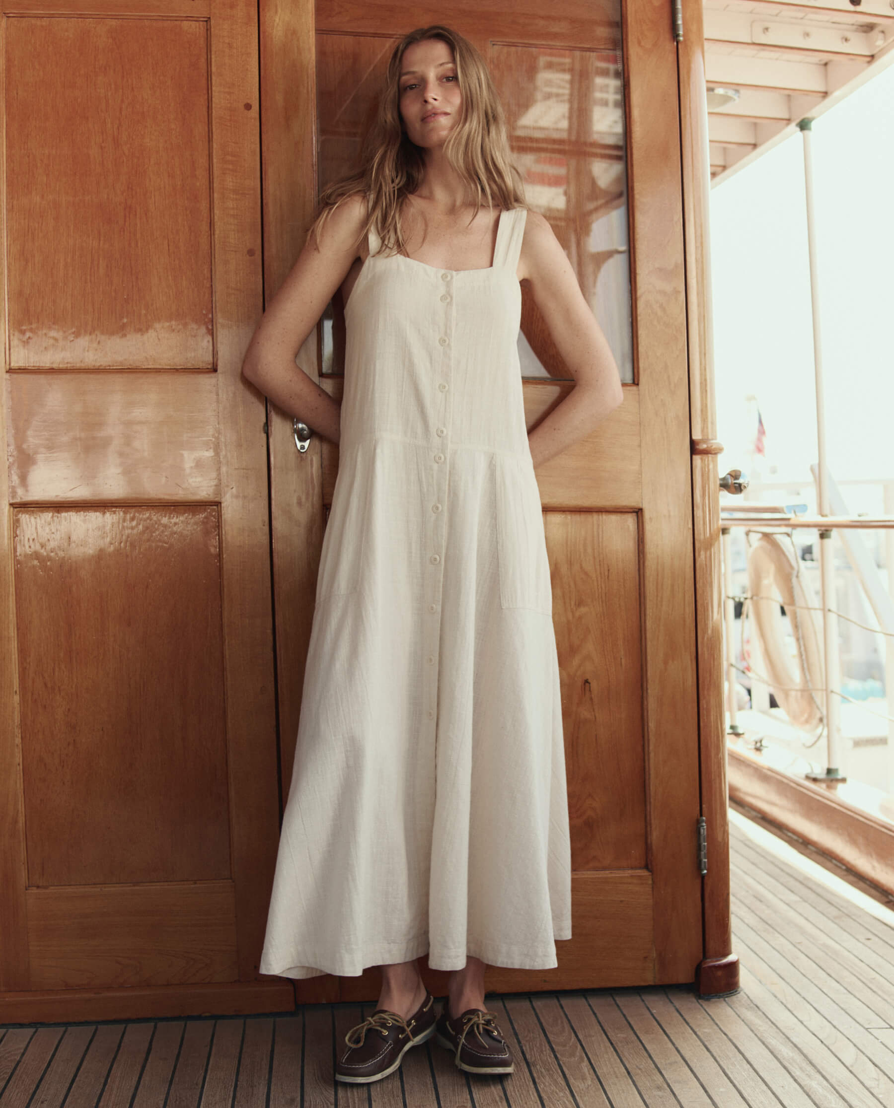 The Apron Dress. -- Natural Natural / 1 / D1090008
