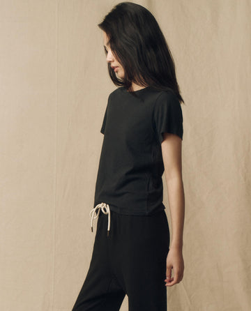 The Little Tee. Solid -- Almost Black TEES THE GREAT. SP23 CORE KNITS