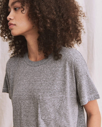 The Pocket Tee. -- Heather Grey TEES THE GREAT. SU22 KNITS SALE