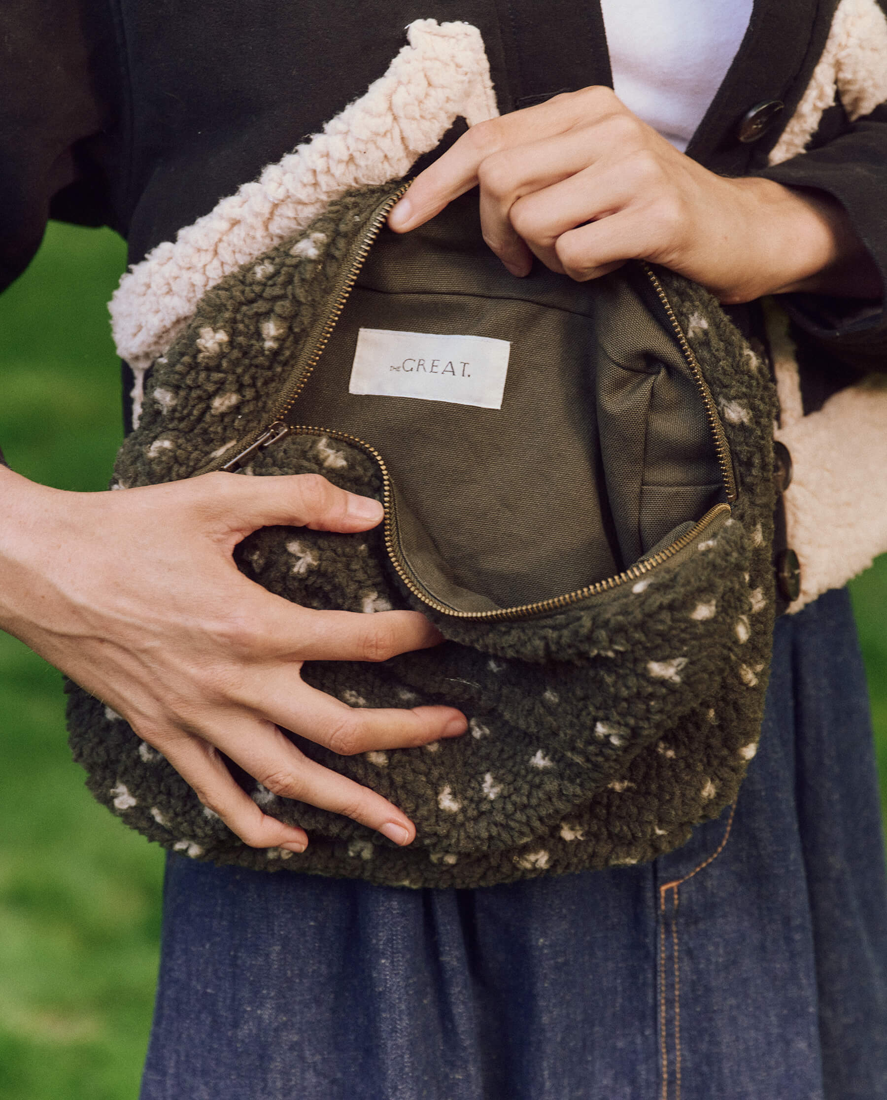 The Sherpa Pouch. -- Olive Heart Check