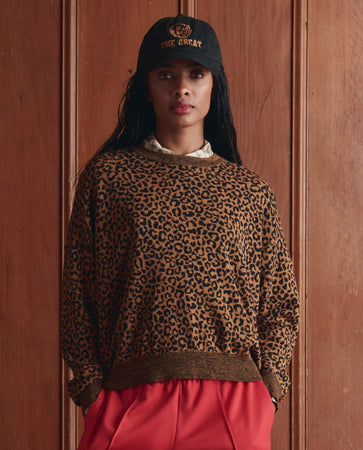 The Oversized Pullover. -- Leopard – The Great.