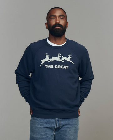 美品●THE GREAT COLLEGE SWEAT● The Men's College Sweatshirt. Graphic -- Navy with Deer Graphic