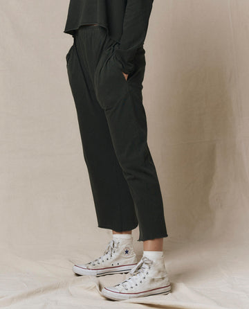 パンツ N/07 medium jersey curved cropped pants The Jersey Crop. - Washed Black - THE GREAT. – The Great.