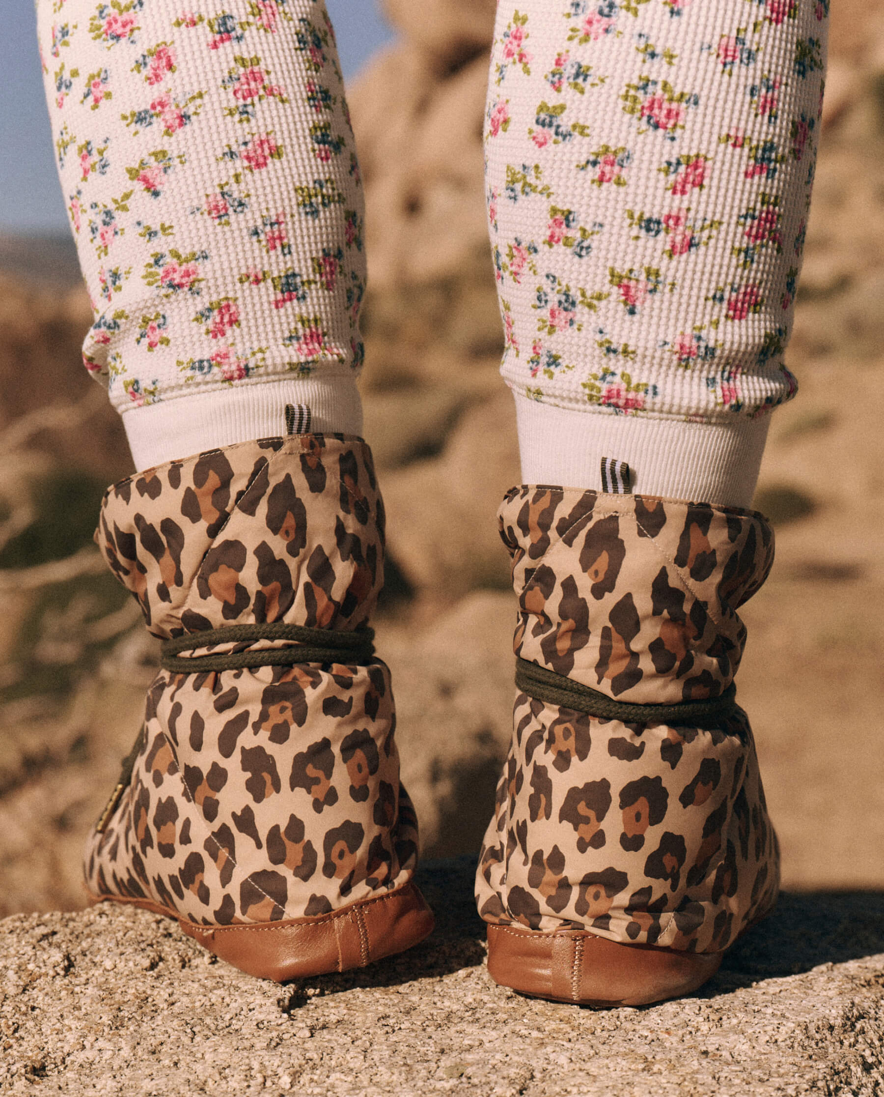 The Down Quilted Puffer Slipper. -- Snow Leopard