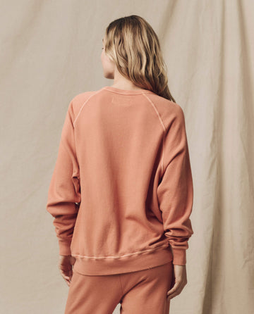 The College Sweatshirt. Solid -- Sun Dried Orange SWEATSHIRTS THE GREAT. SU24 KNITS