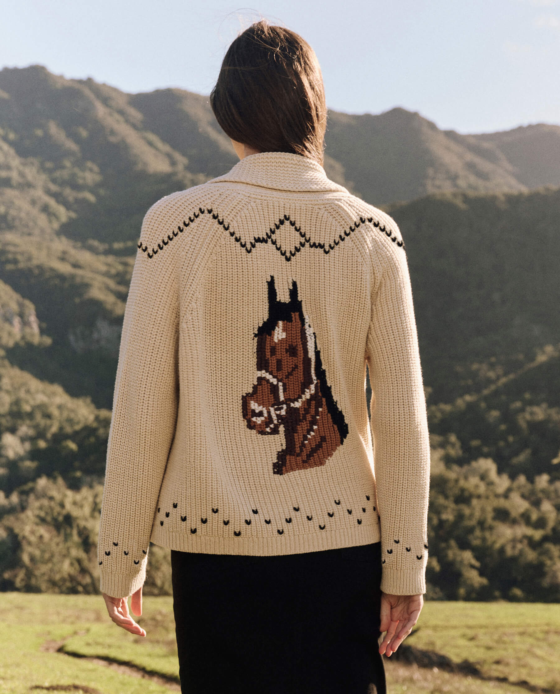 The Horse Lodge Cardigan. -- Cream SWEATERS THE GREAT. FALL 24 COLLECTORS