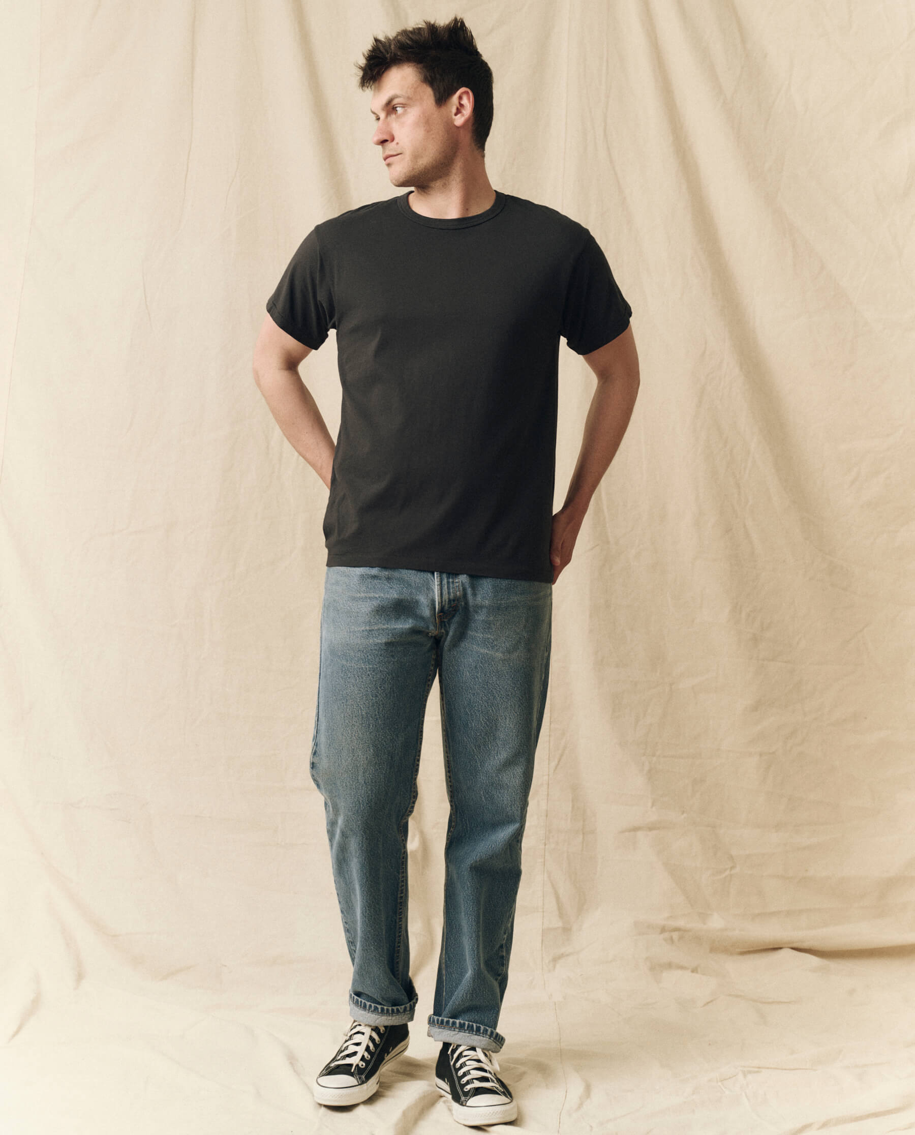 The Men's Pure Knits Boxy Crew. Solid -- Almost Black TEES THE GREAT. FALL 23 MEN