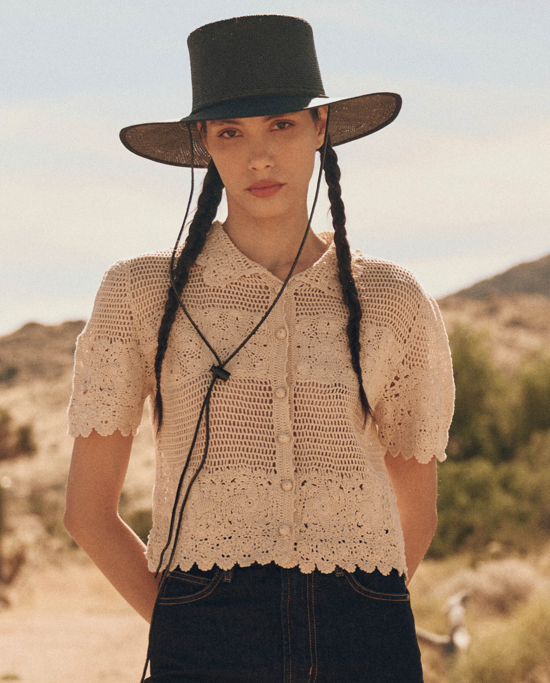 The Crochet Polo Top. -- Natural SHIRTS THE GREAT. PF24