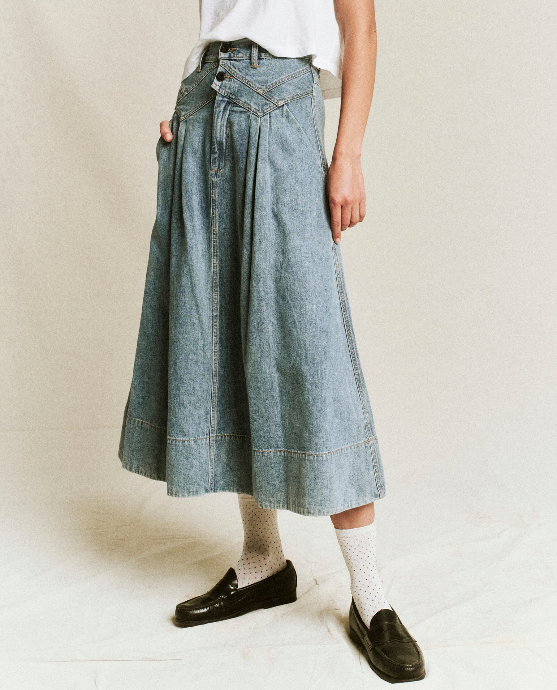 The Field Skirt. -- Misty Wash SKIRTS THE GREAT. FALL 23 AUGUST CAP