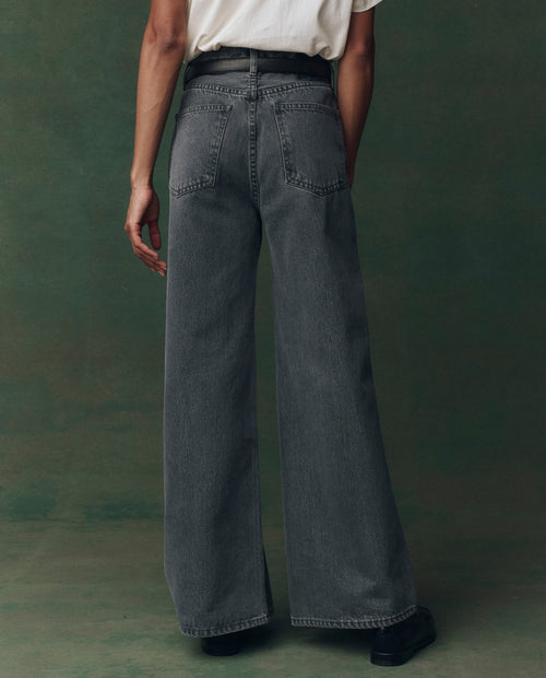 The Slouch Wide Leg Jean. -- Graphite Wash