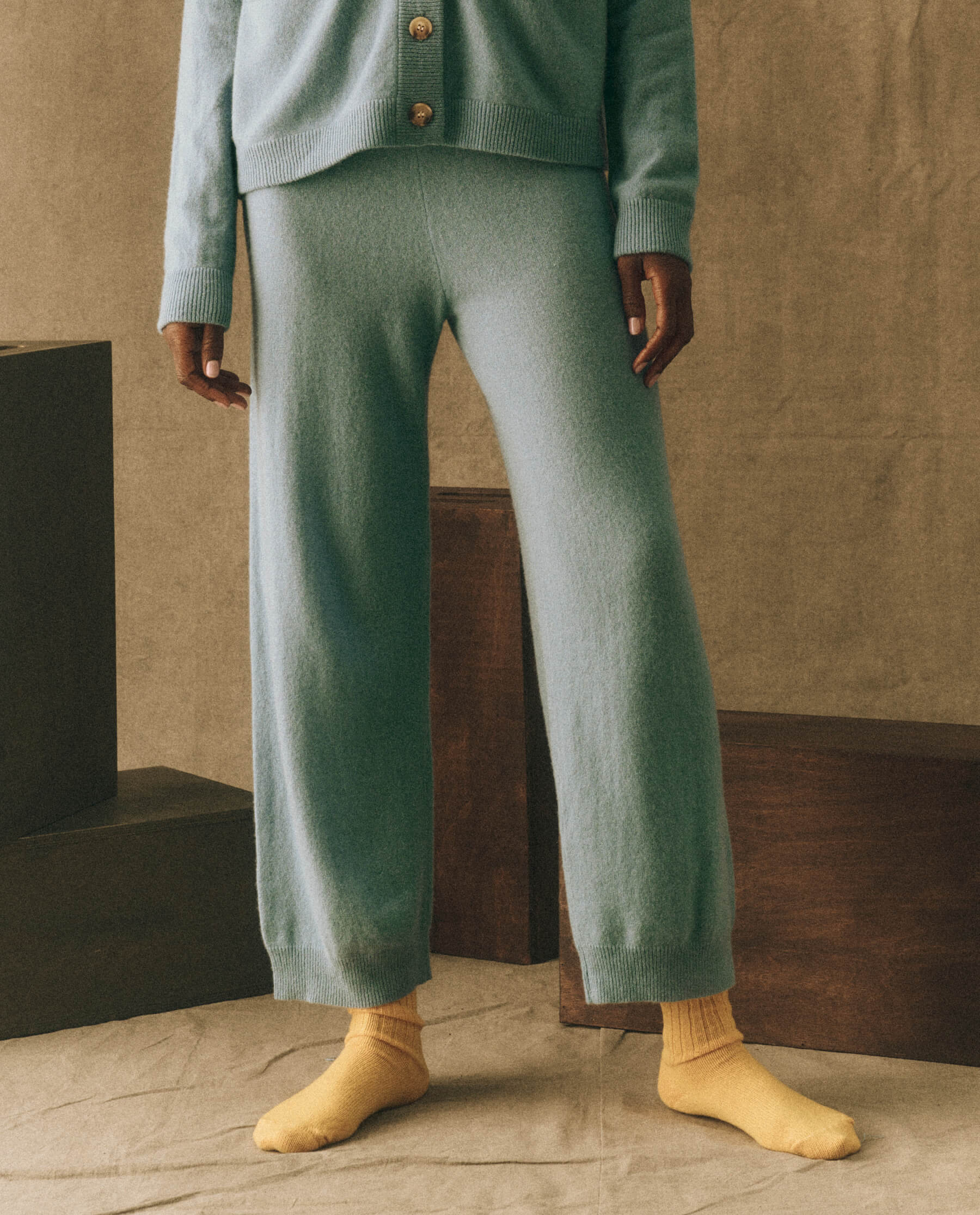 The Lantern Pant. -- Icicle BOTTOMS THE GREAT. HOL 23 CASHMERE SALE