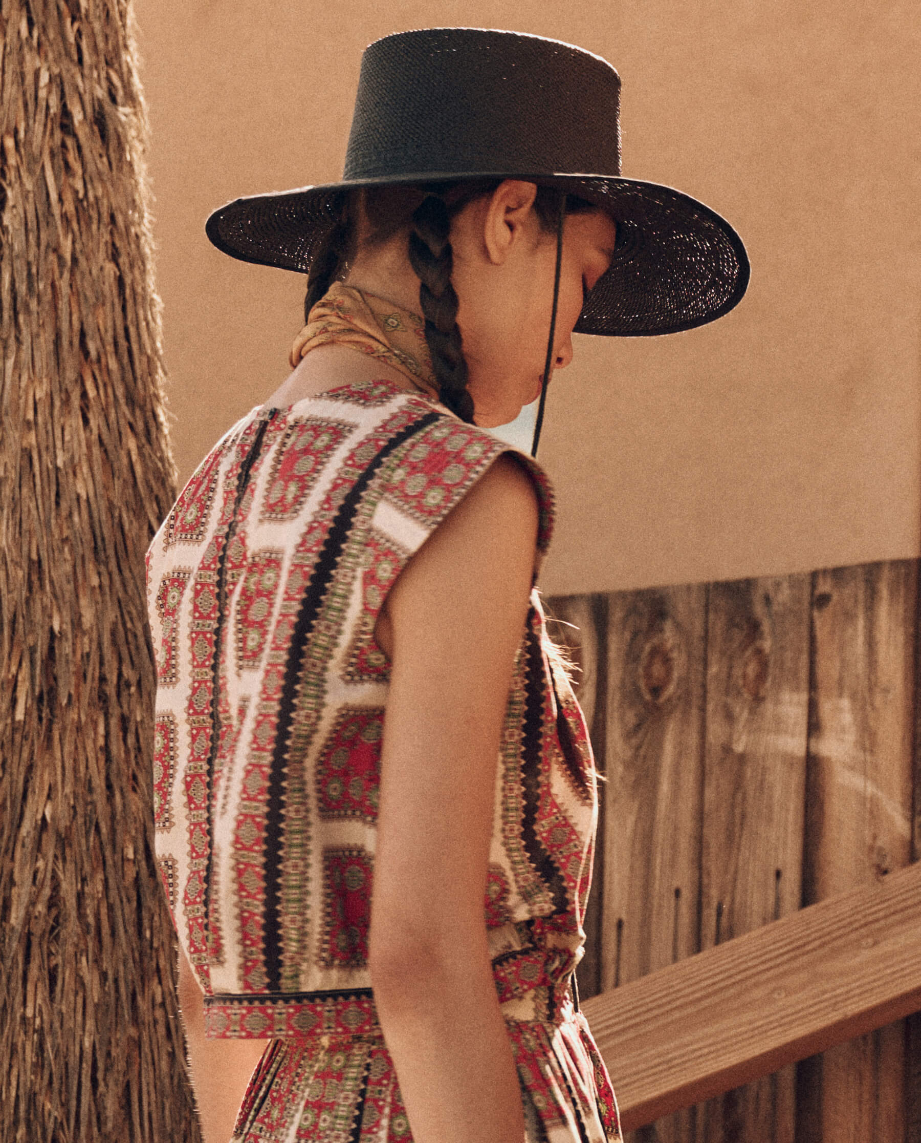 The Midland Top. -- Westward Bandana Print SHIRTS THE GREAT. PF24