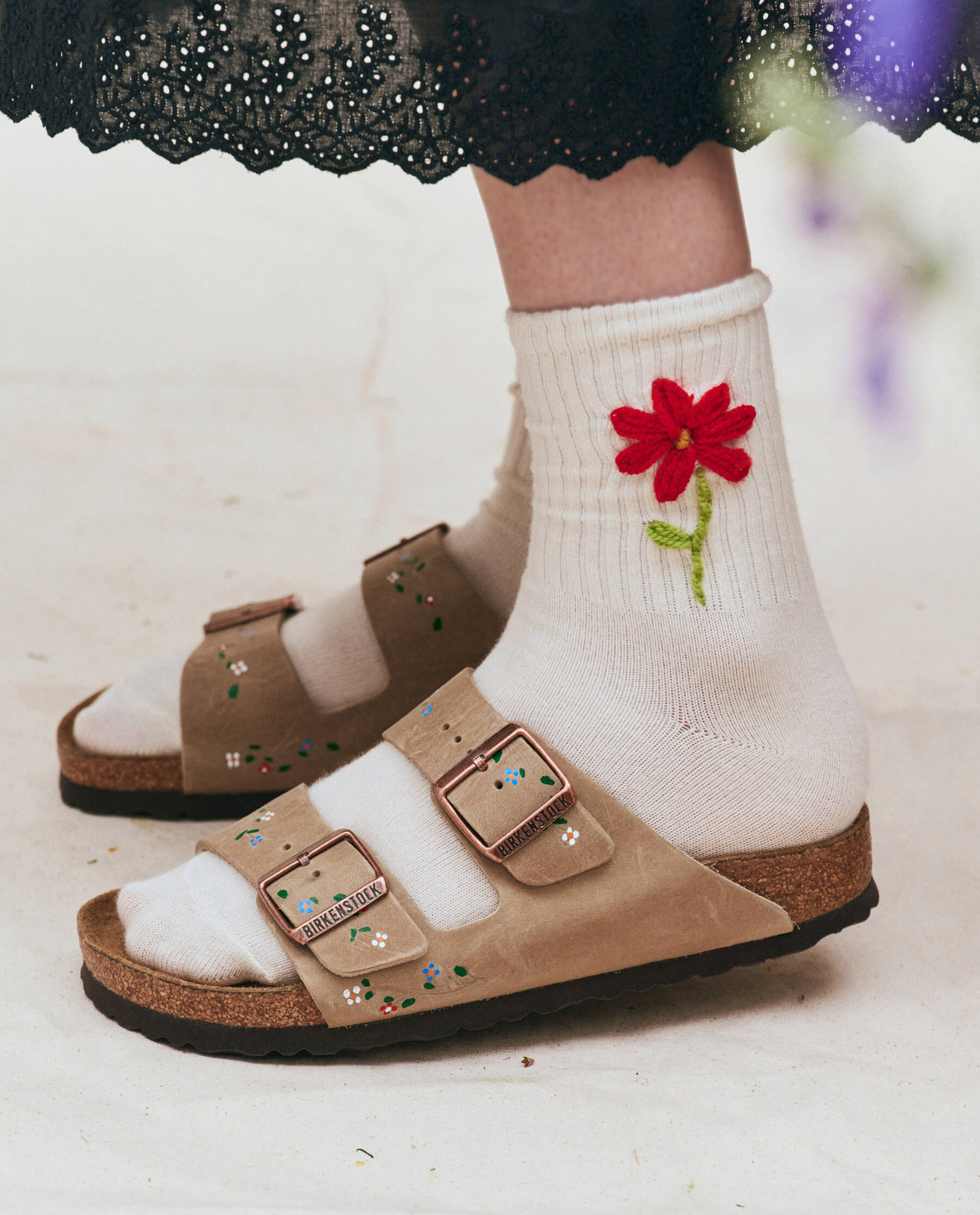 The Embroidered Daisy Crew Sock. -- Washed White with Red Flower