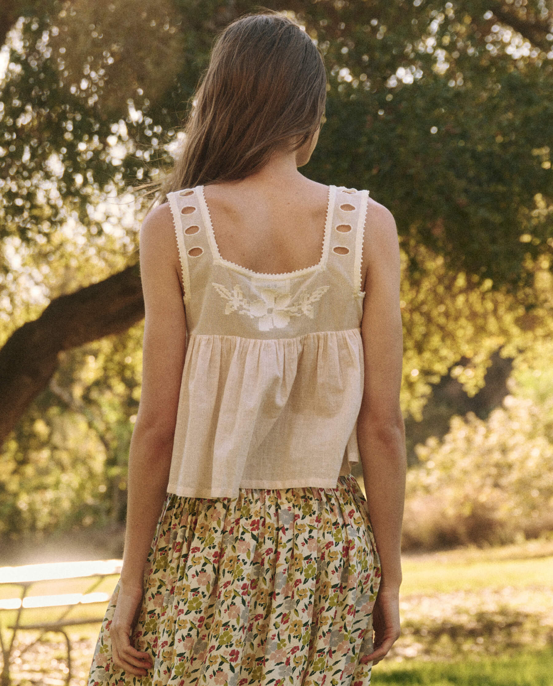 The Whimsy Top. -- Cream and Peach