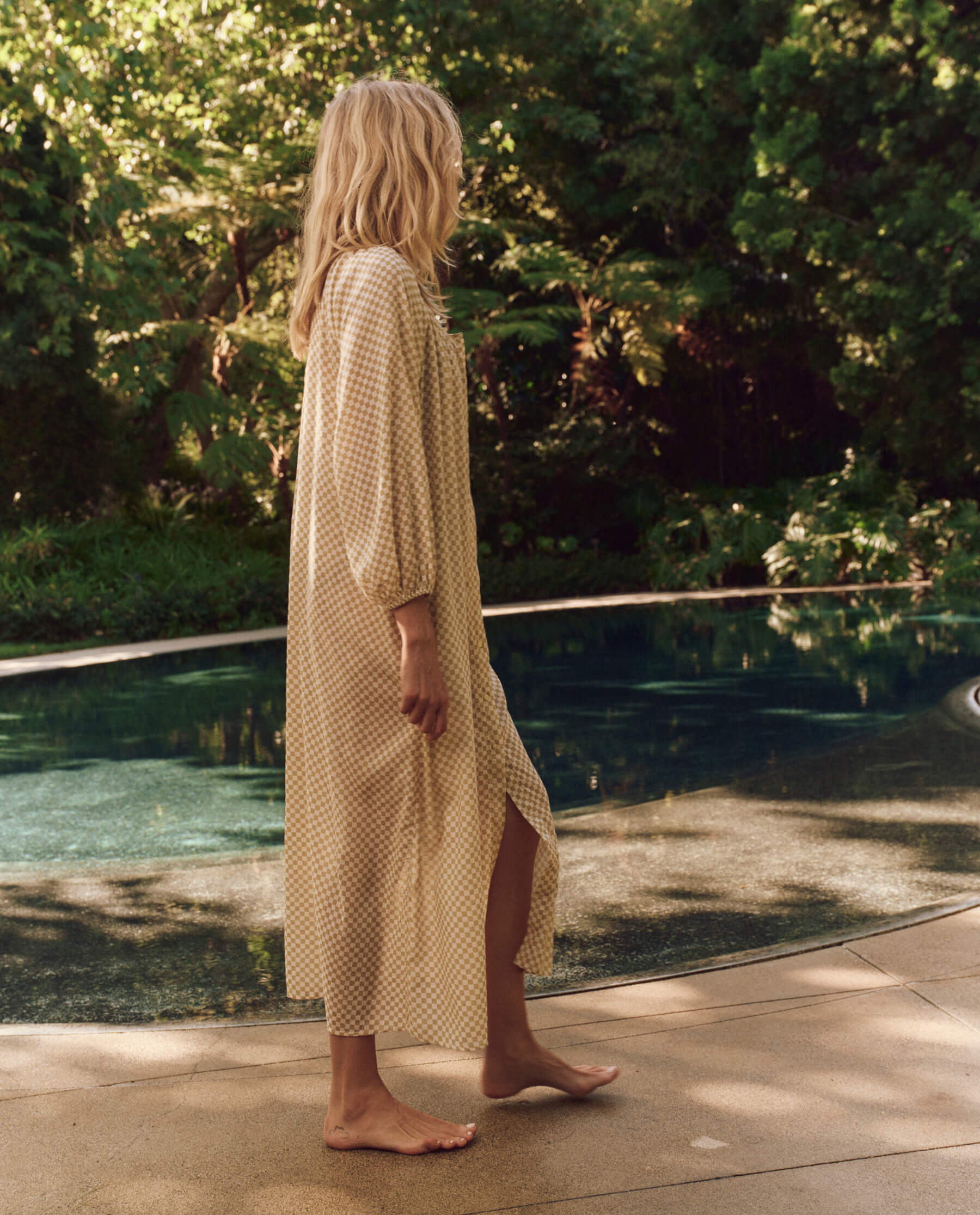 The Shoreline Cover-Up. -- Sand Check COVER-UP DRESSES THE GREAT. SP24 SWIM