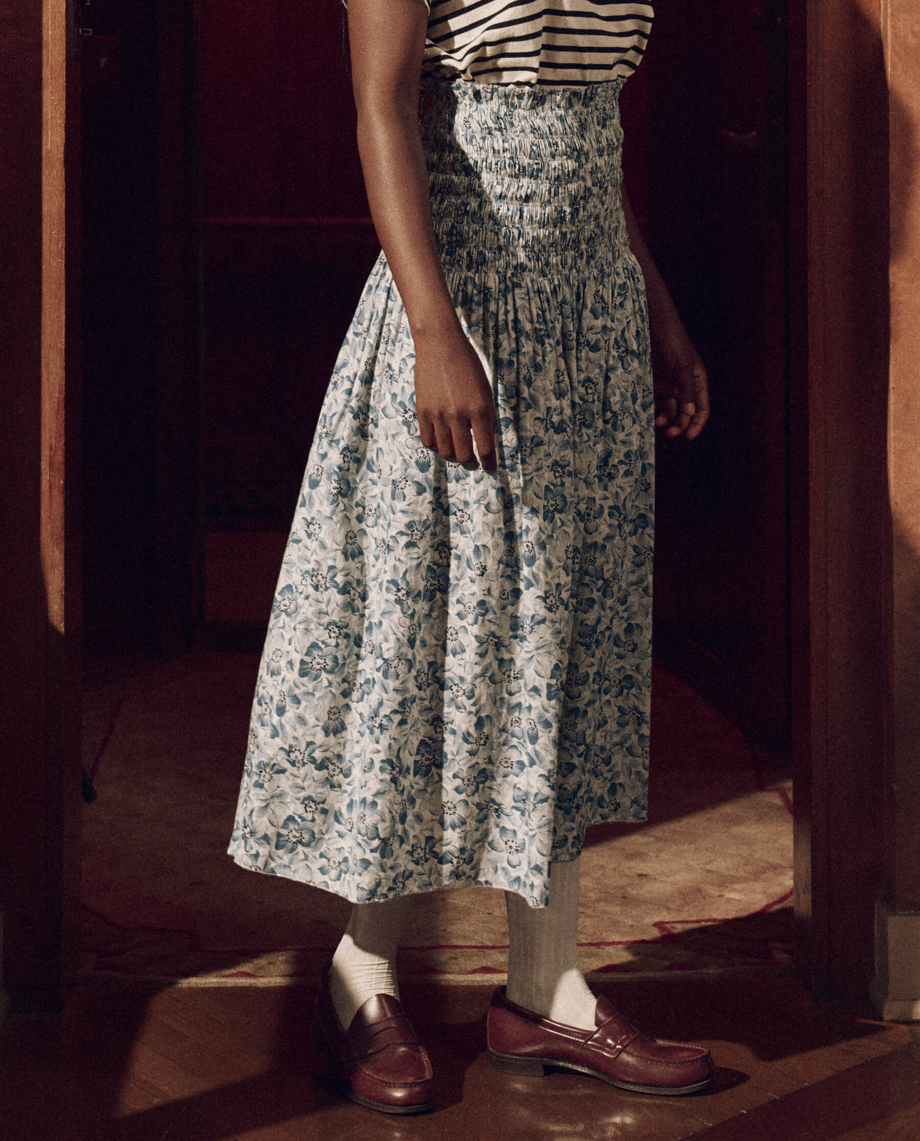The Knoll Skirt. -- Light Sky Pressed Floral Print SKIRTS THE GREAT. SP24 D2
