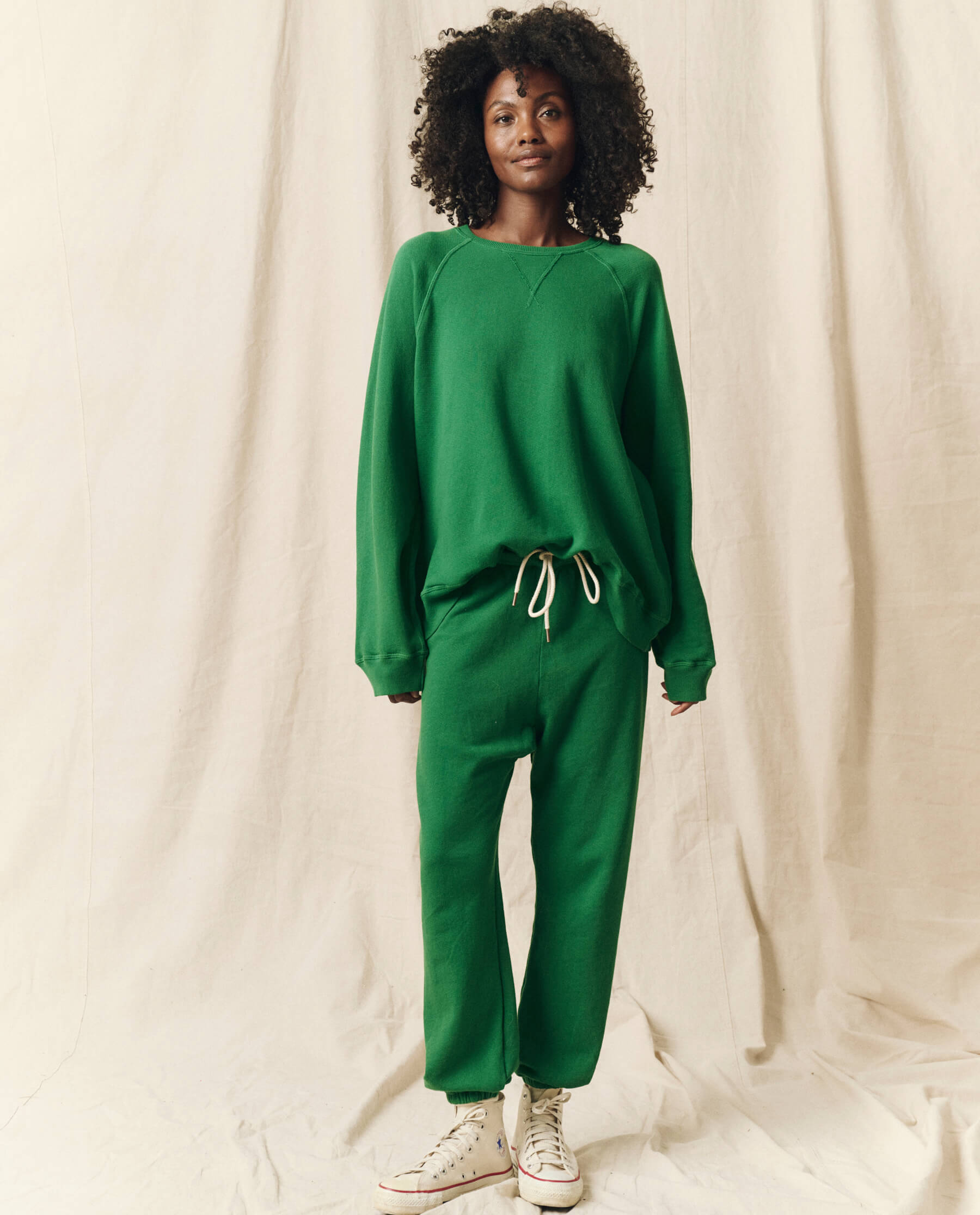 The Stadium Sweatpant. Solid -- Holly Leaf