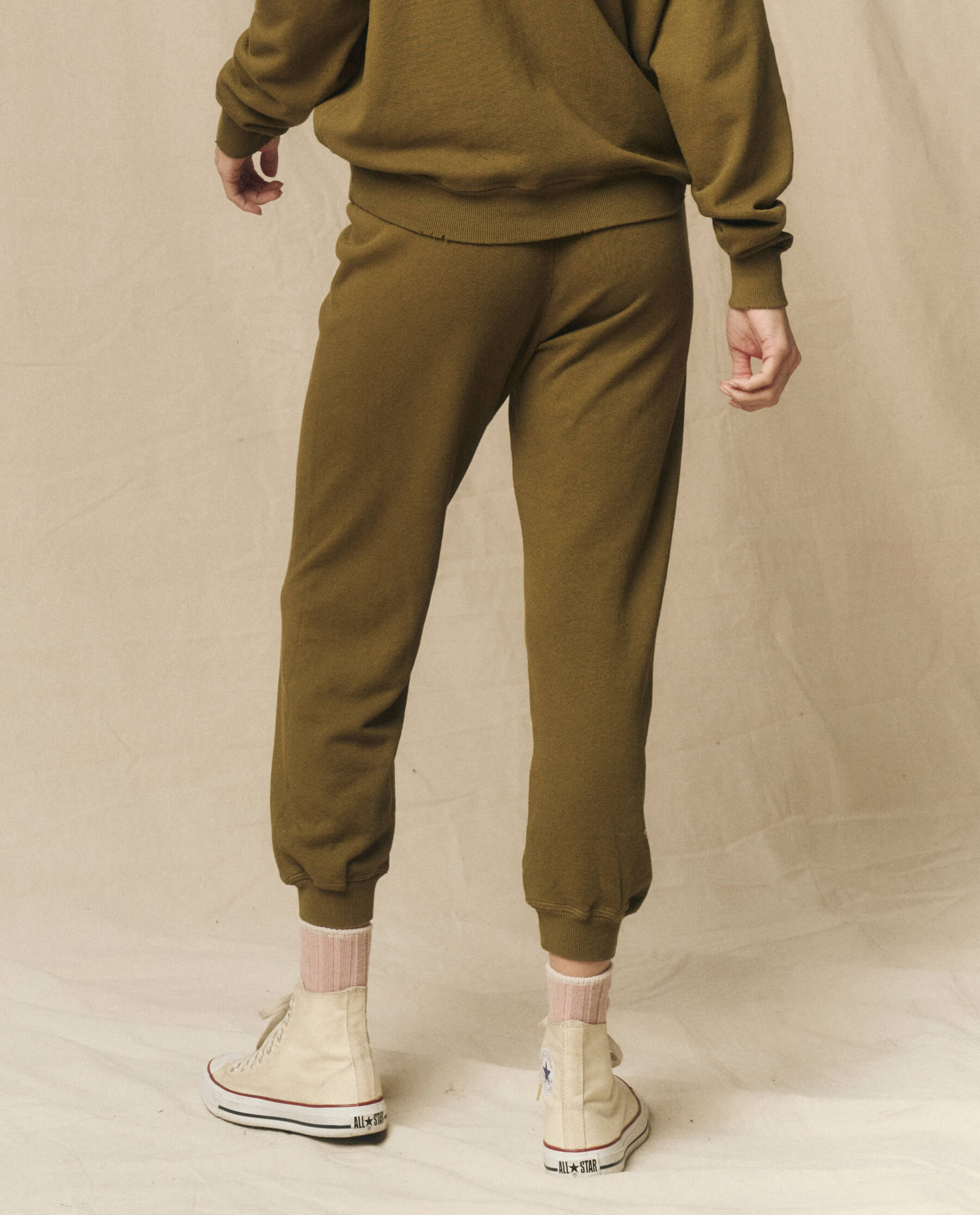 The Cropped Sweatpant. Solid -- Fir Green