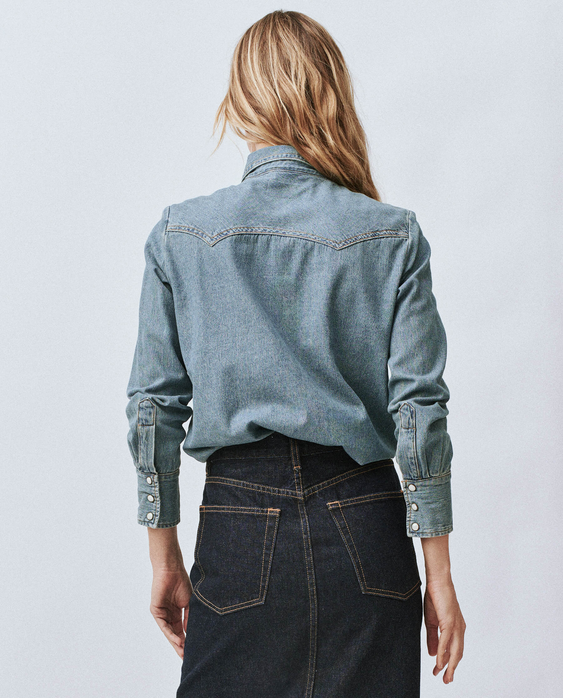 The Howdy Top. -- Grenada Wash SHIRTS THE GREAT. FALL 24 D1