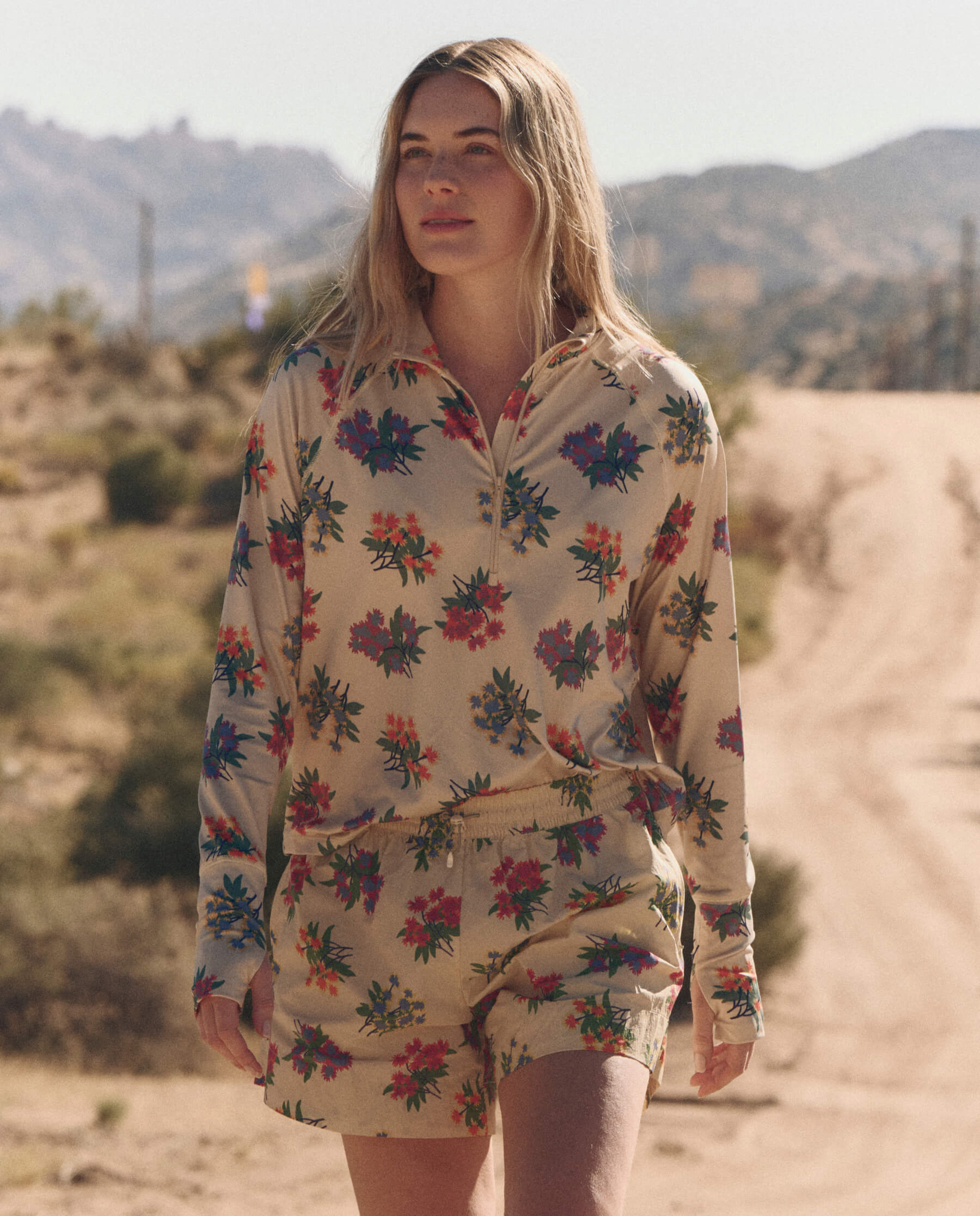 The Quarter Zip Trail Pullover. -- Pale Khaki Palisade Floral SWEATERS THE GREAT. SP24 TGO