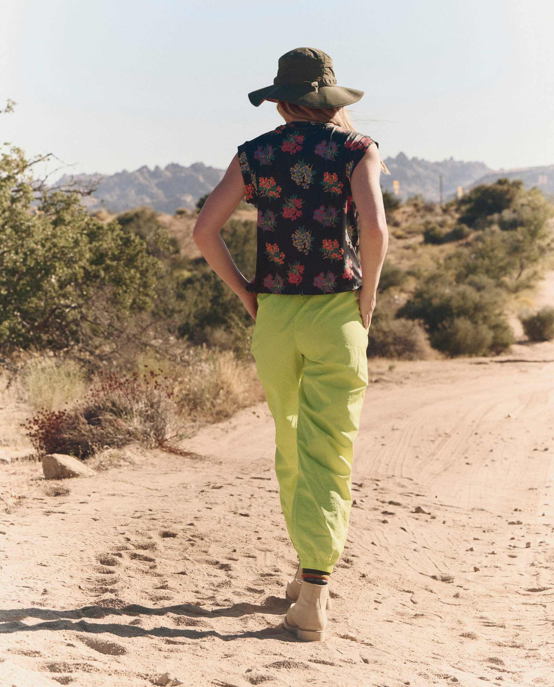 The Trailhead Pant. -- Citron BOTTOMS THE GREAT. SP24 TGO