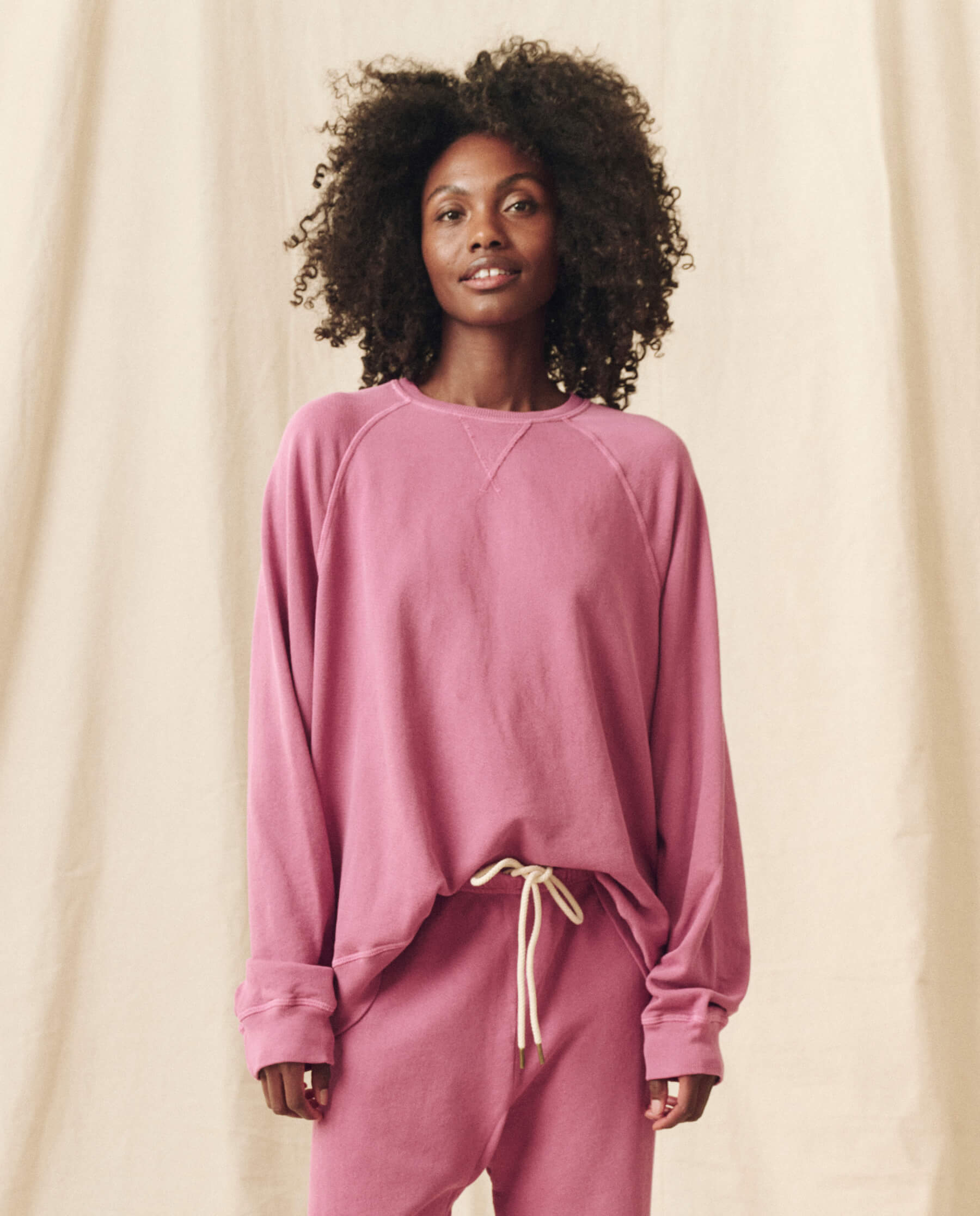 The Slouch Sweatshirt. Solid -- Aubergine SWEATSHIRTS THE GREAT. SP24 KNITS