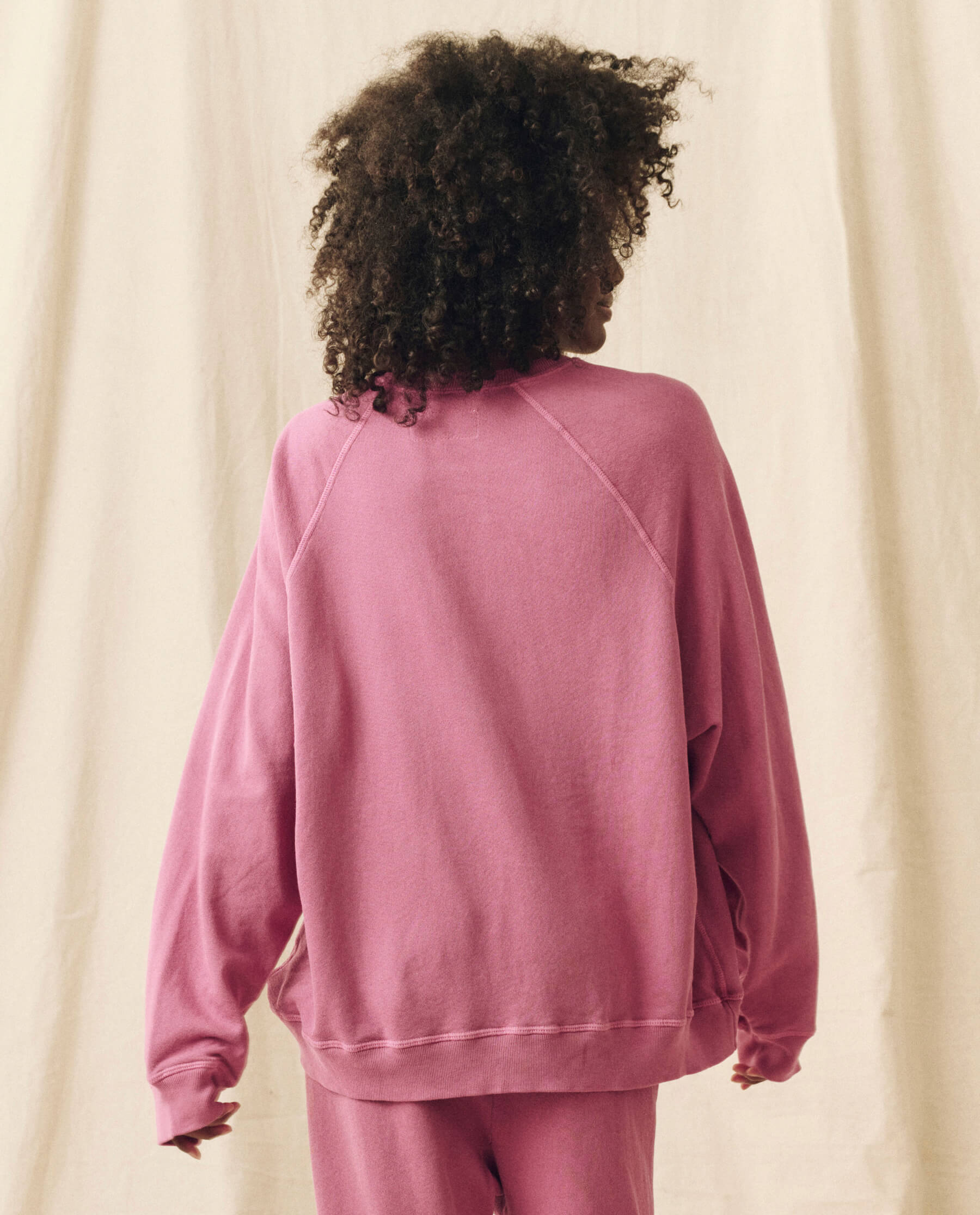 The Slouch Sweatshirt. Solid -- Aubergine SWEATSHIRTS THE GREAT. SP24 KNITS