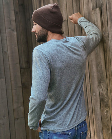 The Men's Slim Henley. -- Heather Grey TEES THE GREAT. HOL 22 MEN SALE