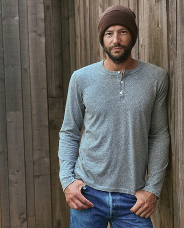 The Men's Slim Henley. -- Heather Grey TEES THE GREAT. HOL 22 MEN SALE