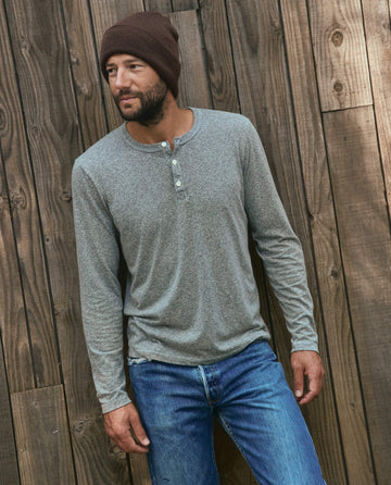 The Men's Slim Henley. -- Heather Grey TEES THE GREAT. HOL 22 MEN SALE