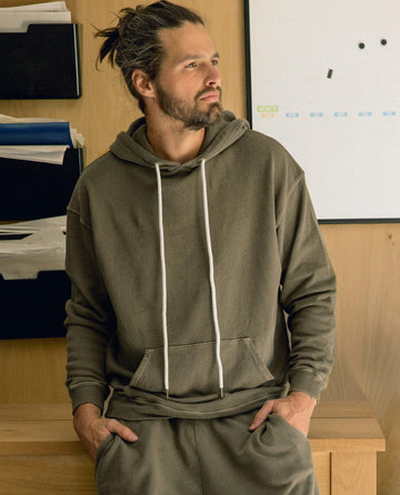 The Men's Gym Drawstring Hoodie. -- Dark Army SWEATSHIRTS THE GREAT. FALL 22 MEN SALE