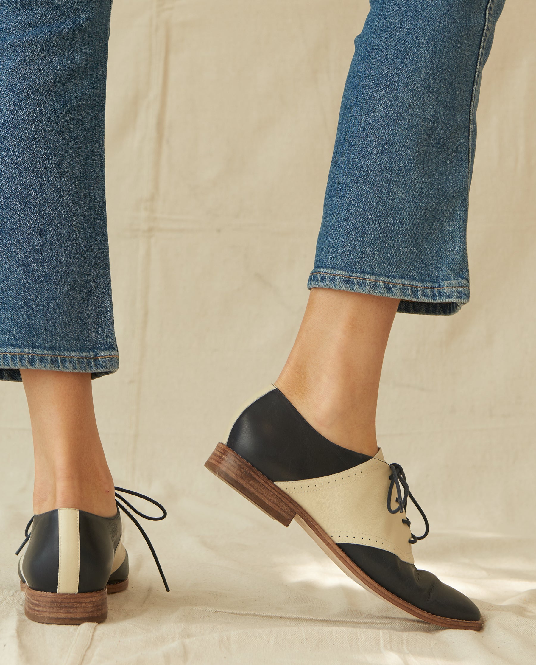 The Saddle Shoe. -- Navy And Vanilla Shoe The Great.