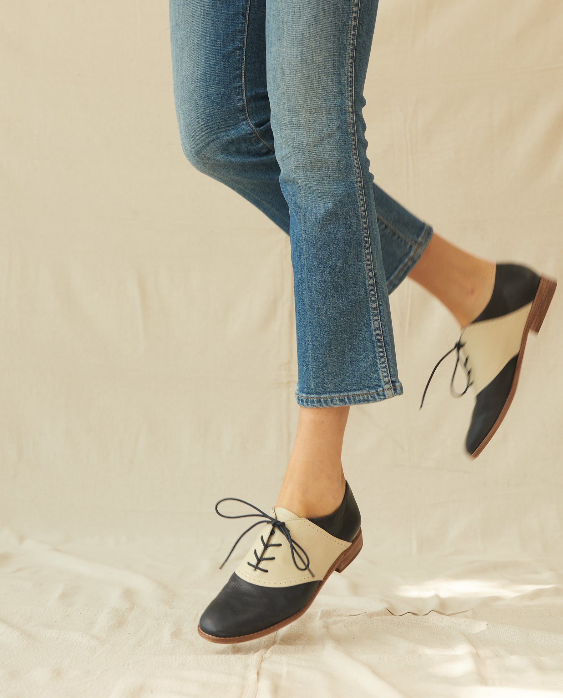 The Saddle Shoe. -- Navy And Vanilla Shoe The Great.