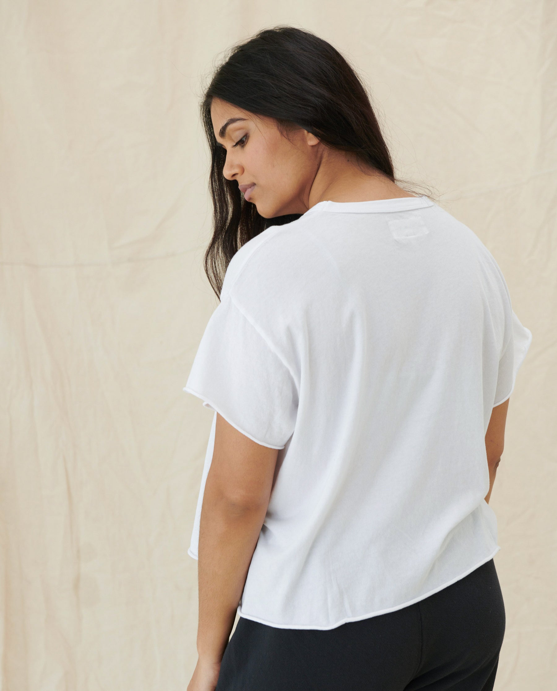 The Crop Tee. Solid -- TRUE WHITE TEES THE GREAT. CORE KNITS