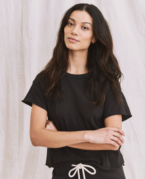The Crop Tee. Solid -- ALMOST BLACK – The Great.