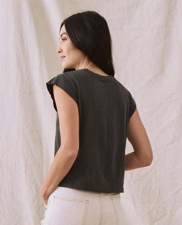 The Peak Shoulder Tee. -- Washed Black TEES THE GREAT. FALL 22 KNITS