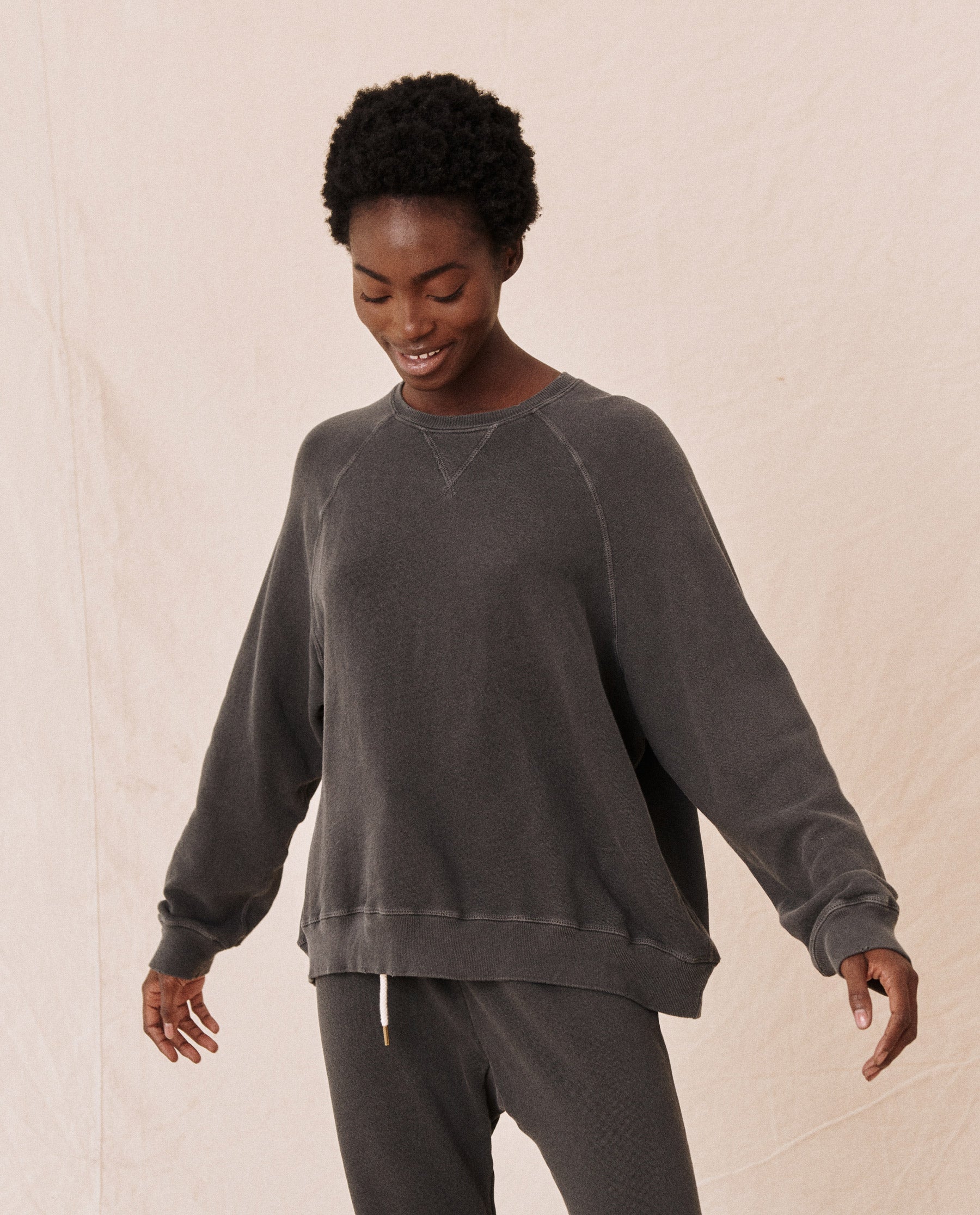The Slouch Sweatshirt. - Washed Black - THE GREAT. – The Great.